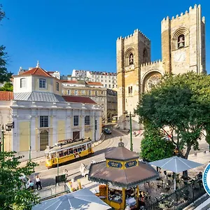 Whome | Sé Skyline , Lisboa Portugal